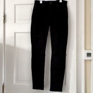Black distressed jeans